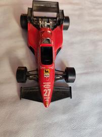 Modellino Bburago Ferrari 126 C4 1/24