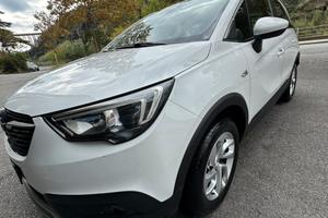 Crossland autocarro con 5 posti