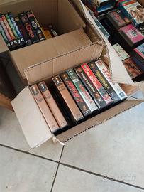 Cassette , DVD film e cassette audio