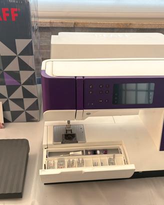 Macchina da cucire- PFAFF Expression 710