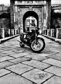 Triumph Bonneville - 2006
