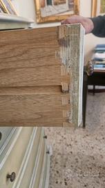 Cassettiera laccata verde