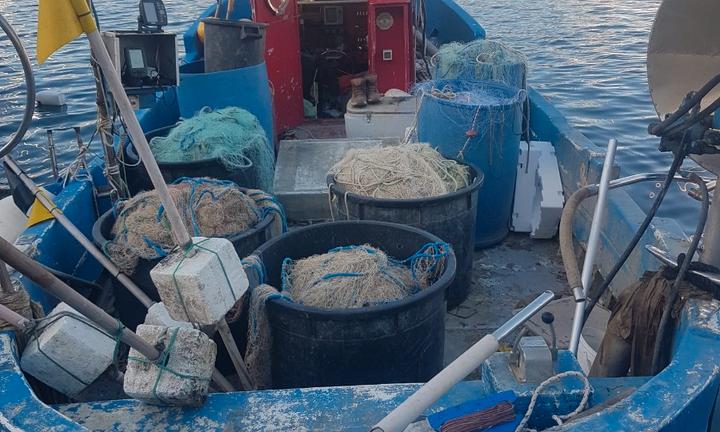 Barca da pesca con licenza 2 gt