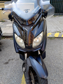 Yamaha Xmax 250 anno 2011