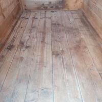 Cuccia in legno per cane taglia grande