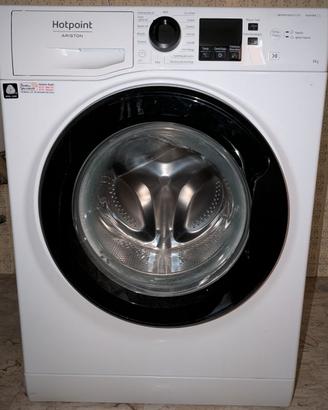 LAVATRICE HOTPOINT ARISTON 8KG COME NUOVA GARANZIA