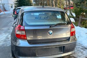 auto bmw serie 1 anno 2007