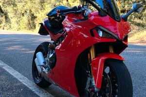 ducati supersport 950s