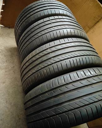 235/45/19 Continental 