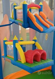 Gioco gonfiabile per bambini