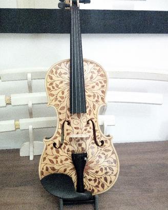 Violino 4/4 Samash - opera di pirografia