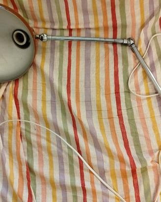 Lampada da tavolo con attacco a morsetto