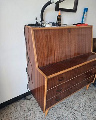 scrivania vintage anni 60, con ribaltina e casetti