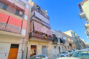 MONOLOCALE A BARLETTA