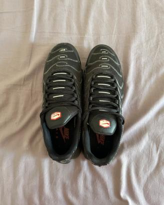 Nike Air Max Plus TN nere
