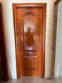 Trittico di porte da interno in legno 71,5x208