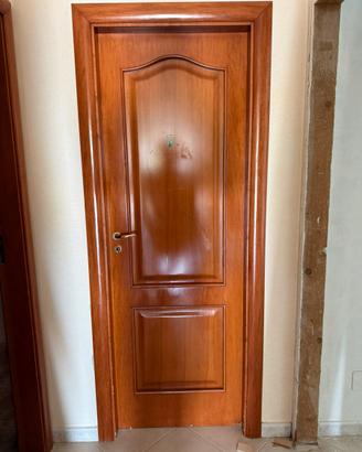 Trittico di porte da interno in legno 71,5x208