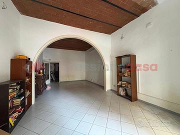 Negozio Cecina [Cod. rif Uff02ACG]