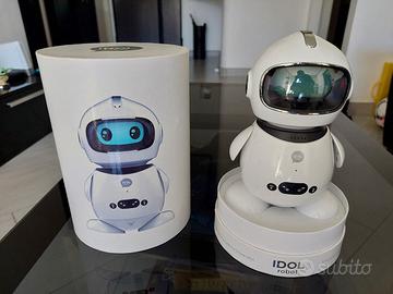 Idol Robot