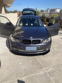 BMW SERIE 1 118d 2008