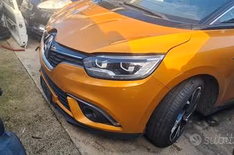 Renault Scenic IV 2020 portiera portellone ponte R