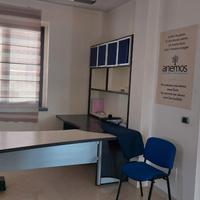 Uffici arredati