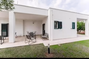 Ostuni Puglia Salento torrepozzelle mare dal 29/8