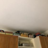 Scatole di latta vecchie