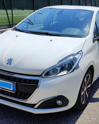 Peugeot 208 Allure, anno 2016, km 140.000