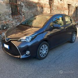 Yaris Hybrid 2017 - 142.000 km