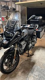 GS 1200
