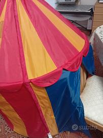 tenda da gioco per bimbi, più trenino 