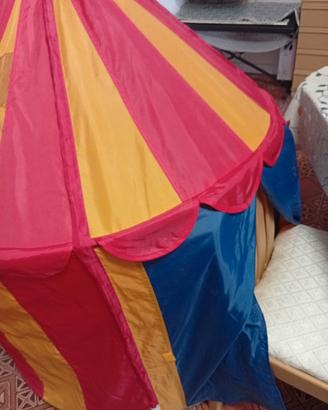 tenda da gioco per bimbi, più trenino 