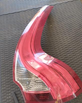 fanale Volvo XC 60 31323035 VALEO 43893