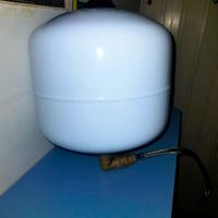 vaso espansione caldaia esterno 