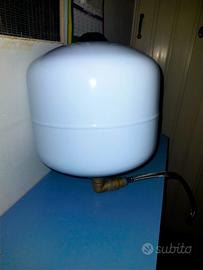 vaso espansione caldaia esterno 