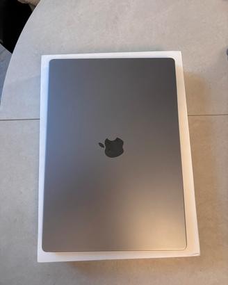 MacBook Pro 16" (2021)