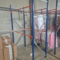 SCAFFALI INDUSTRIALI PORTA VESTITI