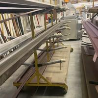 Carrelli di varie dimensioni