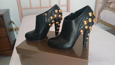 scarpe gucci tacco 12 con borchie