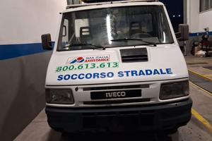 CARROATTREZZI  IVECO DAILY SCARRABILE