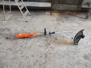 decespugliatore a filo 