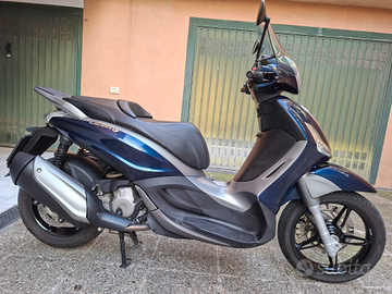 Beverly 350 Sport Touring 2015