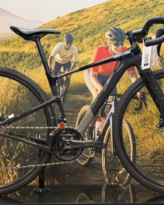 Bici gravel CANNONDALE Topstone carbon