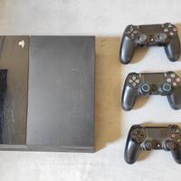 PS4 + 3 JoyPad + 3 Game Fisici + 3 Game Digital