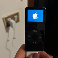 Apple Ipod 2 gb con caricatore