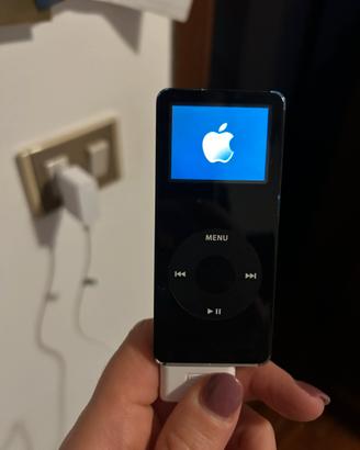 Apple Ipod 2 gb con caricatore