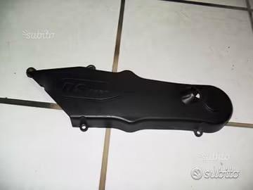 Copricinghia ducati hypermotard 1100