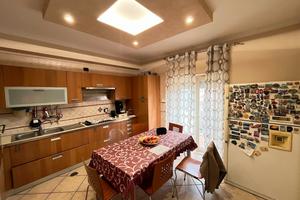 Quadrilocale con box auto, Boscoreale centro