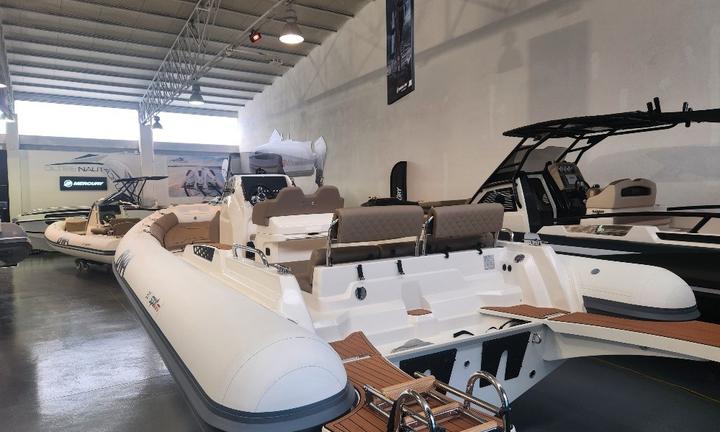 Gommone new bwa 30 gto open